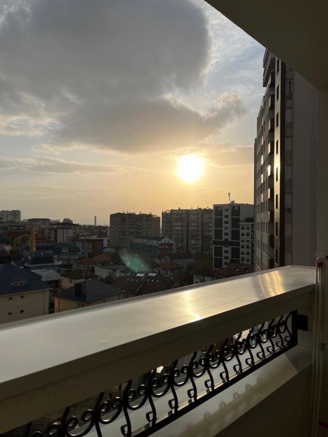 Central Luxury Apartment Priština Exteriér fotografie